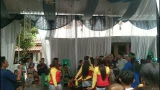 Kembang Kiras - Aktrasi Sintren - Burok Crisian Nada Desa. Sumber Kidul Kec.Babakan Kab. Cirebon 