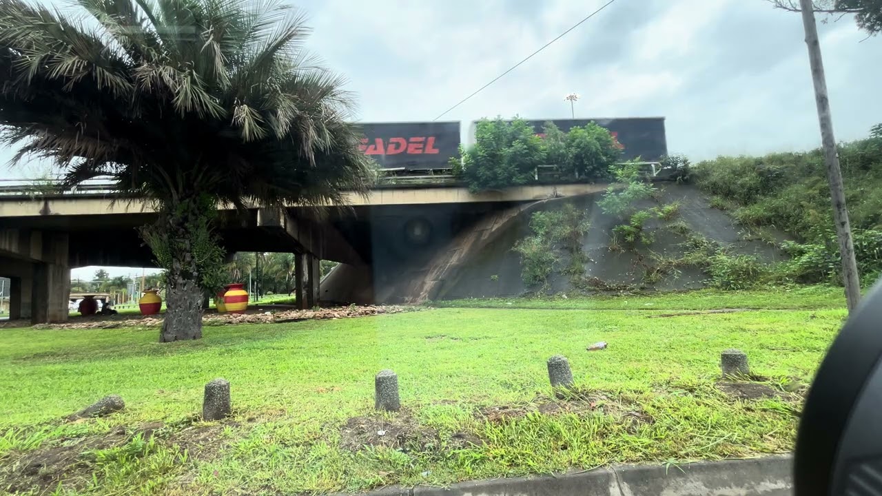 Driving from Pretoria Gardens towards Capital Park, Pretoria.