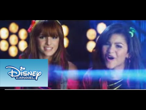 Y bella zendaya thorne Bella Thorne