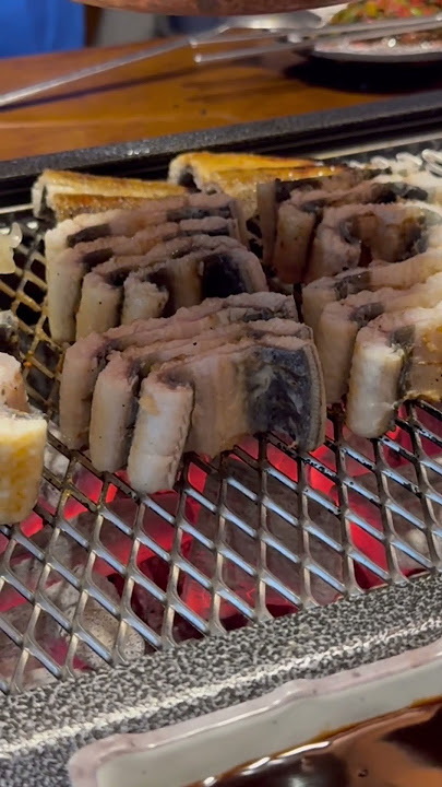No doubt, this fresh water XXL eel is super yummy… @cynthiakean88