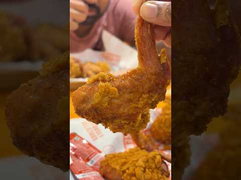 🧿🍔Ethreyum veliya Wings oo😳😋 #food #foodie #shorts |OurHappyPlace