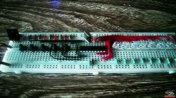 JUEGO DE LUCES 5 EFECTOS CON PIC16F84A