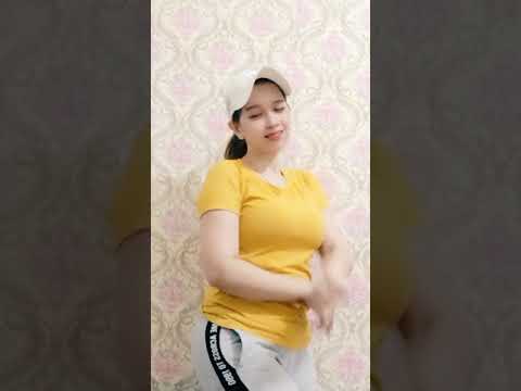 tante kikihizbah tiktok hot