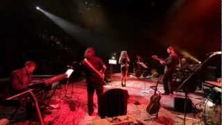Video thumbnail of "Natali Dizdar - Sami (ZKM Live)"