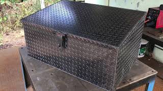 Making toolbox from 3mm checker plate