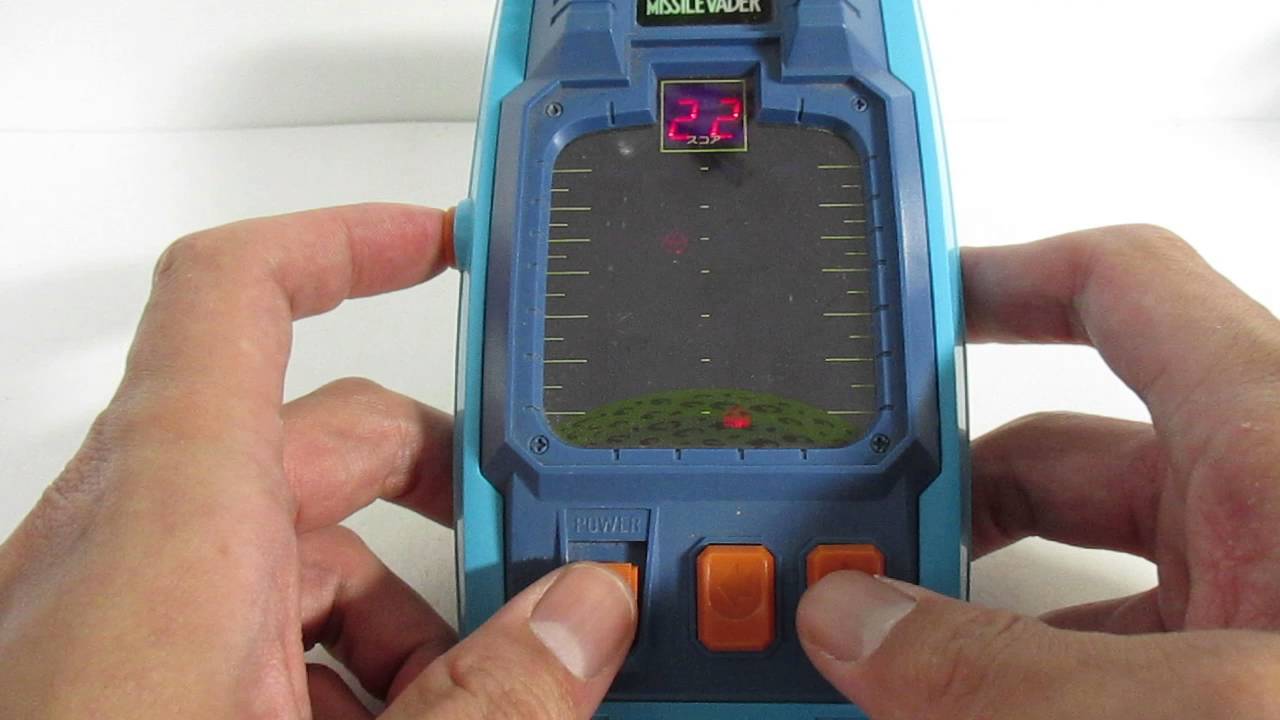 16766 Bandai FL LSI Game Missile Vader 1981 - YouTube