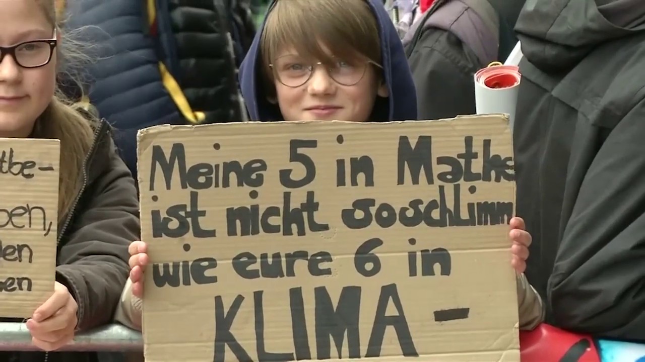 RWE-Hauptsitzung begleitet von Protesten: 