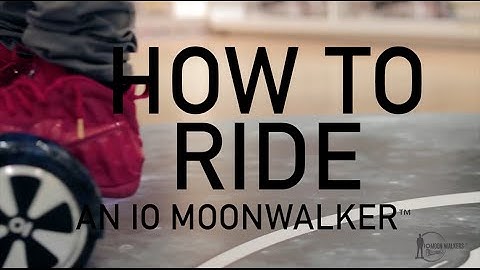 Learn How to Ride a Moonwalker Hoverboard in Under 1 MINUTE