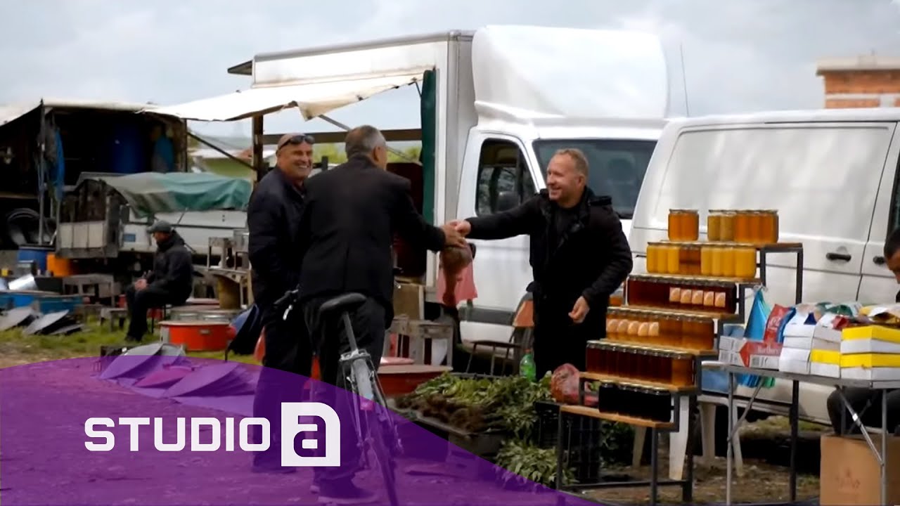 Tregu në mes të rrugës në qytetin e Vushtrrisë!