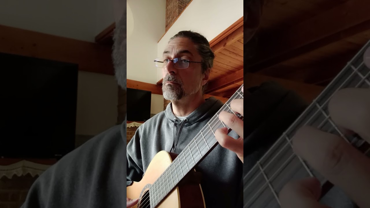 Παρακολούθηση Musae Sioniae, Theil 6, Lo, How a Rose (Praetorius) στο YouTube Παρακολούθηση Musae Sioniae, Theil 6, Lo, How a Rose (Praetorius) στο YouTube