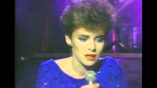 Sheena Easton -  Out Here On MY Own (Act One)