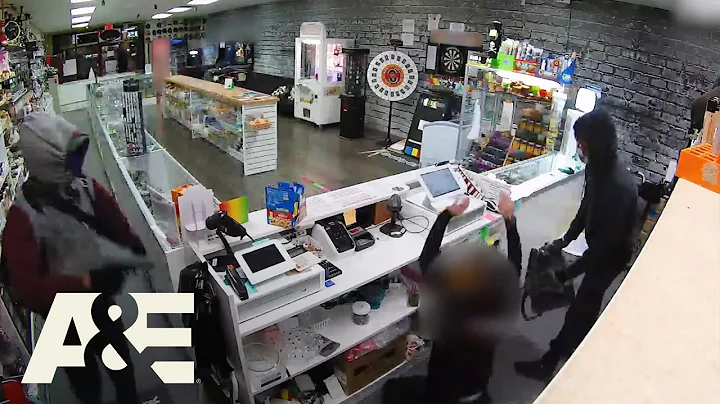 Manager Ends Armed Robbery With Bear Spray | Customer Wars | A&E