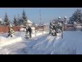 Уборка снега электрическим снегоуборщиком HYUNDAI 2000 Вт.