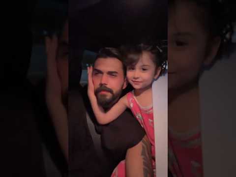 سيف الشريف مع بنته ليان منو يحب كيكي