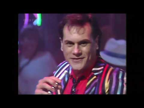 K.C.  The Sunshine Band  -  Give It Up (HQ Remasterd)