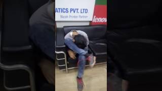 Viral Tuttan Shoes-Lases