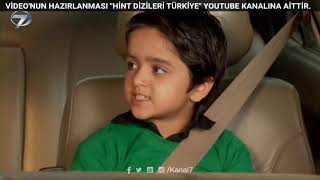 Arav Kuşinin Onu Kurtarmak Yerine Hayatını Tehlikeye Attığını Düşünüyor Bi̇r Gari̇p Aşk