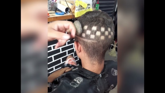 Primeira Arte no Cabelo - Corte de Cabelo xadrez quadradinho Jhow do corte  (First Art in Hair ) 