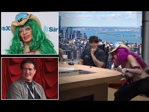 Naked Cowgirl files handwritten lawsuit on Anthony Cumia 