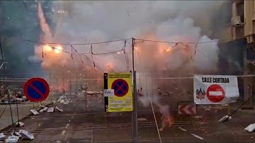 FIREWORKS SHOW - VALENCIA (España) - LAS FALLAS 2025 - FALLA PLAZA DE HONDURAS #nightshow #mascletà