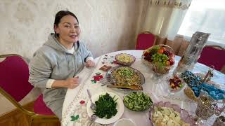 картинка: Ховдод нэг удаа...   Цуйван сэгсрэв.