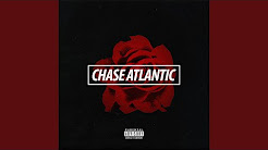 Песня into it chase atlantic перевод. Chase atlantic песни. Chase atlantic swim обложка. Into it чейз атлантик. Чейз атлантик френдс.