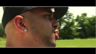 Max Minelli Love Hate Featuring Kleiko Rico [Official Video]