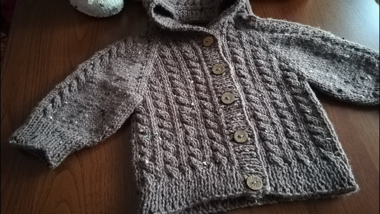Sweterek na drutach rozpinany z warkoczami i kapturem w całości dla  niemowlaka 2 - YouTube
