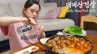 대패삼겹살 기름에 구운 김치와 팽이버섯(ft.원소주)ㅣPork Belly & KimchiㅣReal Mukbang 리얼먹방ㅣ