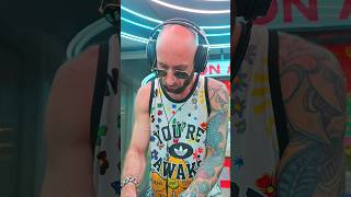 Neon vibes & deep tech energy⚡😈 #shorts #techhouse #minimal #djset #deeptech #music #dj #live #man
