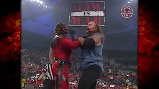 Kane Chokeslams to Undertaker