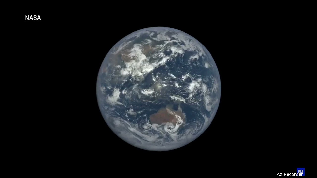 A Year On Earth Seen From Space Hilariously Obvious Anomaly Proves A Year On Earth Seen From Space Hilariously Obvious Anomaly Proves