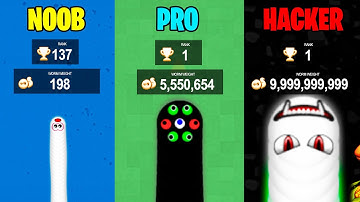 Noob vs Pro vs Hacker in WormsZone.io