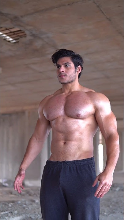 Gagah dan Ganteng banget suami aku wkwkwk #perutsixpack  #themuscle #cowokganteng #ganteng #kiakio