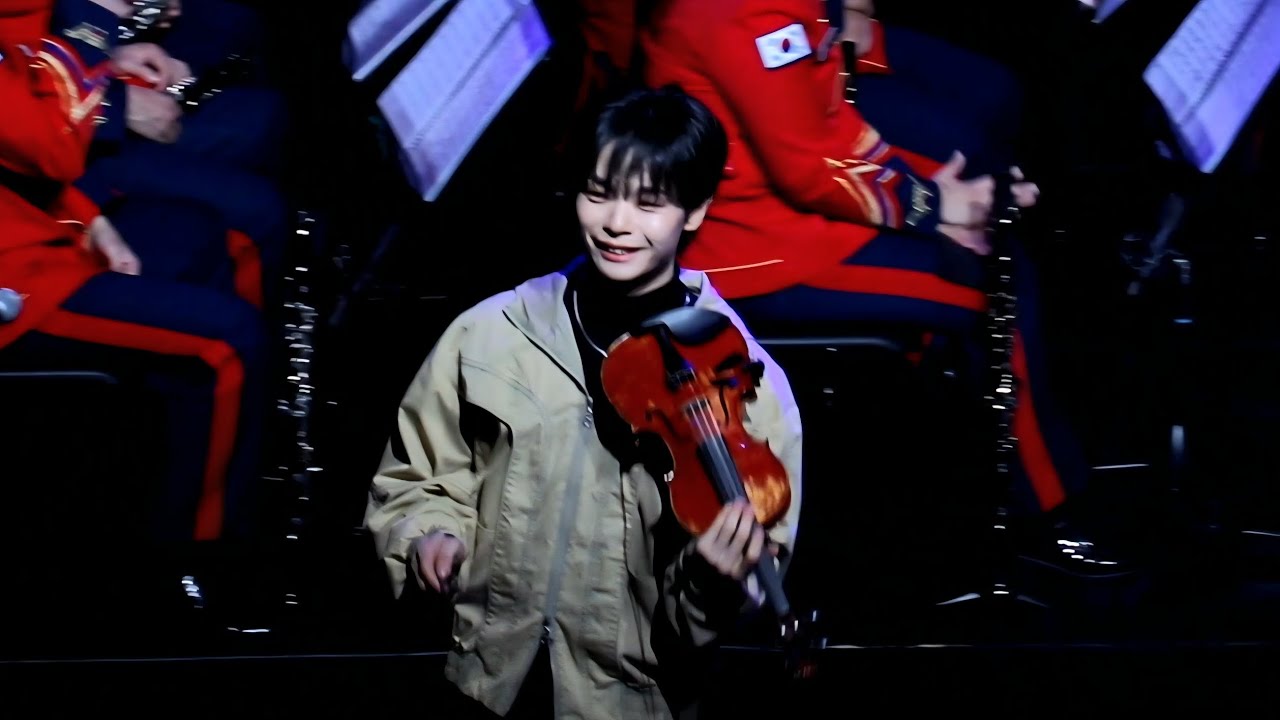 [4k]2501217 루시(LUCY) - 아니근데진짜 | 신예찬 직캠 (YECHAN FOCUS) | 광개토 군악 연주회 @고양어울림누리