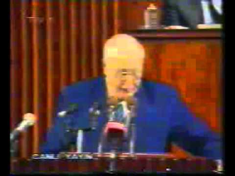 19 Prof  Dr  NECMETTİN ERBAKAN   RP 1991 TBMM DIŞ POLİTİKA KONUŞMASI clip3