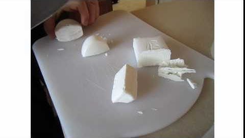 DIY Science Experiments: Soap Foam // Lesson 11 // Part 1