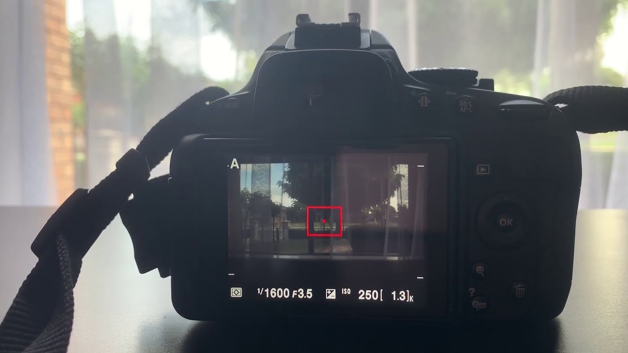How to use a Nikon D5100 - YouTube