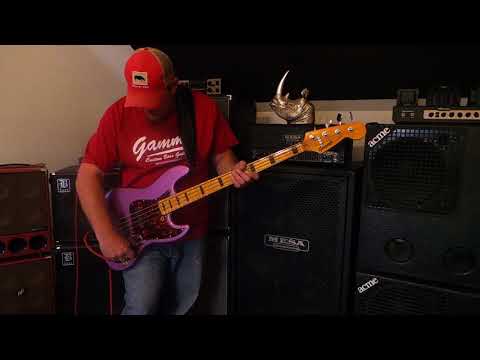 gamma-custom-bass-guitar-(emg/hipshot-upgrades)-andy-irvine