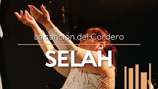 Video thumbnail of "La canción del Cordero - Toma tu lugar ft Selah"