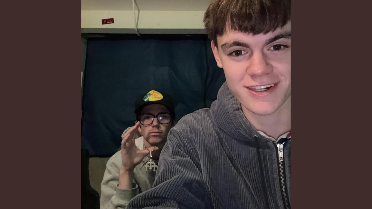 bandz (feat. Jayisbouttabag)