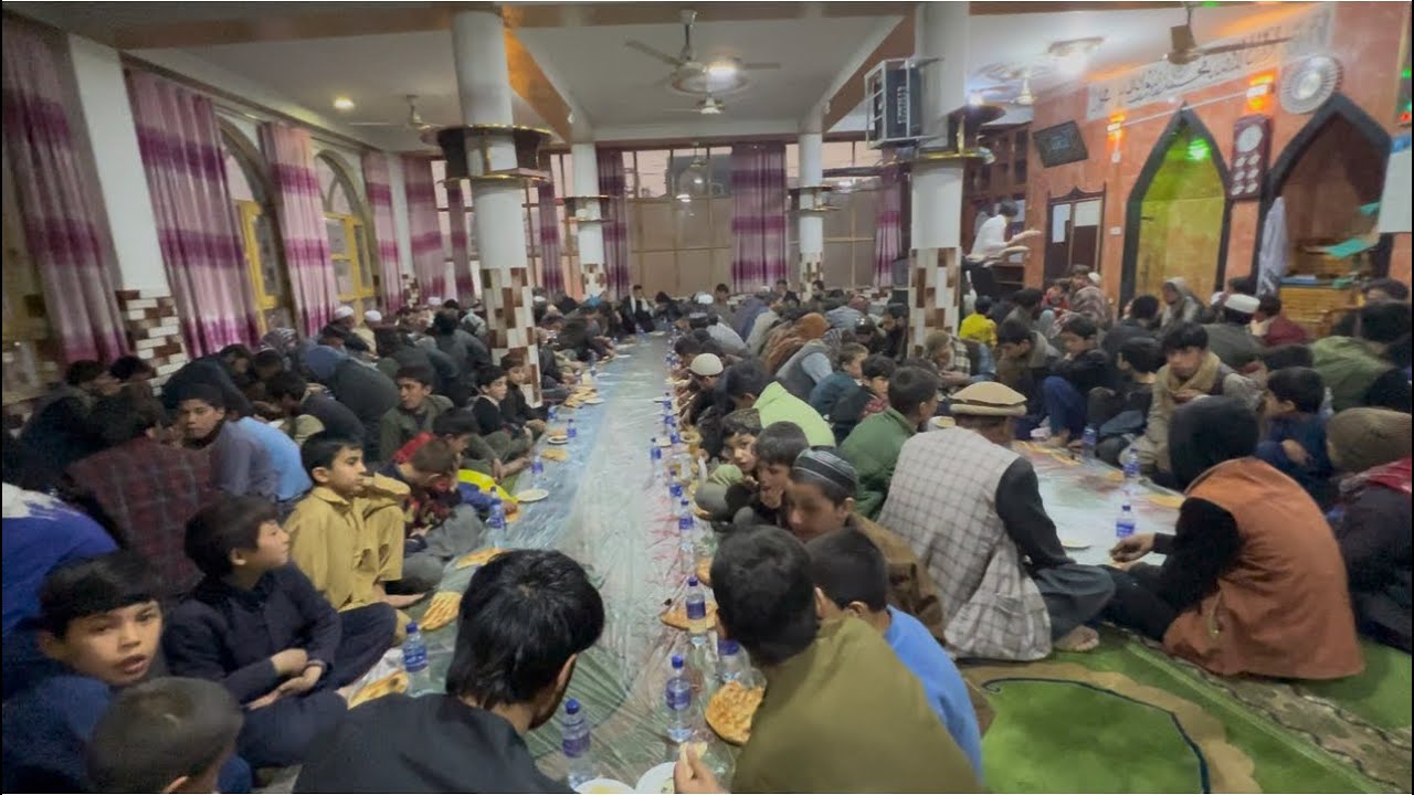 گزارش ویژه سردارنظری از افطاری بزرگ توسط رستورانت برگ کانتیننتال