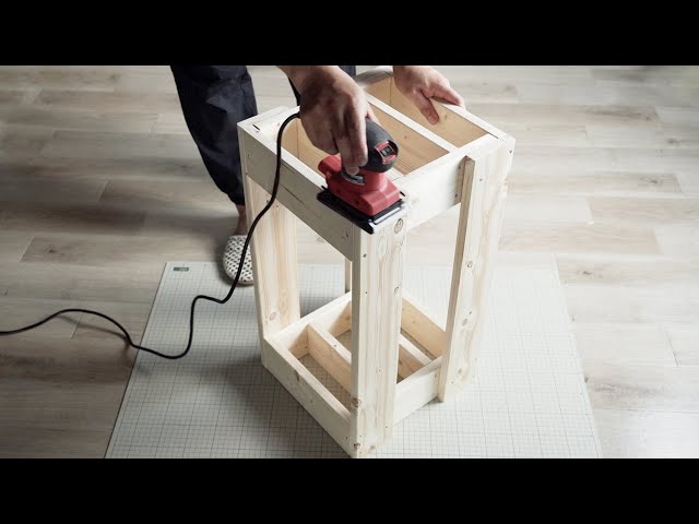 DIY】1×4材で30cm水槽台を作りました☺︎ - YouTube