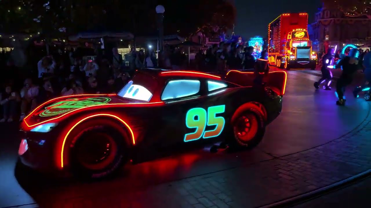 Paint the Night 2025 Parade (Cast Preview) 4k