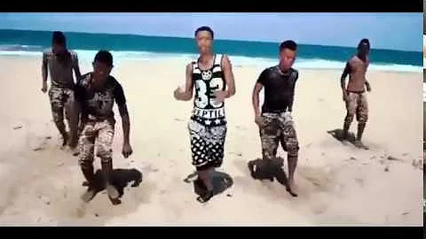 Landry - Zaho fona mahay anazy Toliara Décalé/Kilalaky toliara tsapiky (FIDA CYRILLE RUDY DIDI)