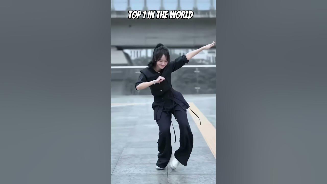 China Dance Challenge 笑江湖 Hot TikTok dance titled "#Guangxi 'Subject Three'" 抖音神曲 科目三  Deserve Top#1