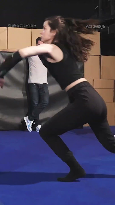 Keanu Reeves & Ana de Armas Practices Fight Sequence: ‘Do Your Thing’