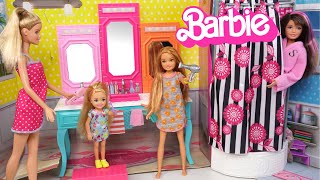 Barbie Doll Family Summer Night Routine in Dreamhouse