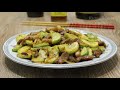 Кабачки с мясом по-китайски (西葫芦炒肉片, Xīhúlu chǎo ròupiàn). Китайская кухня.