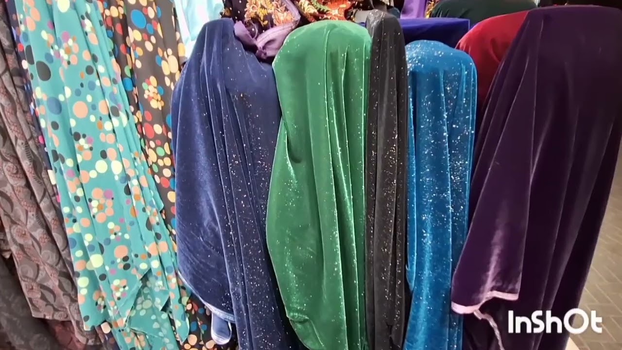 الفيديو الاول زيارتي لمتبعتي❤️ في بخور🪔 والاقمشه جد رائعه والاثمنه مناسبه في شارع الديسير مكة 🇲🇦🇸🇦